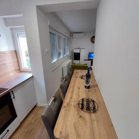 Apartman Aura Inn Prijedor Exterior photo