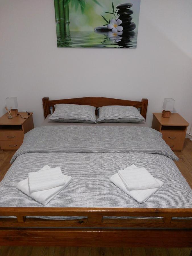 Aura Apartment *